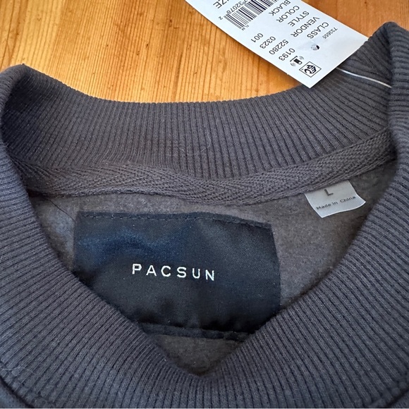 NWT Pacsun Cairo Egypt Embroidered Crew Neck Sweatshirt men’s L - Picture 4 of 8